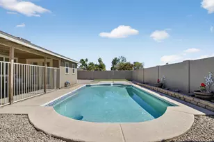 1403 W Palomino Dr, Chandler, AZ 85224 - Photo 41