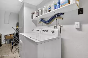 1403 W Palomino Dr, Chandler, AZ 85224 - Photo 29