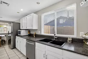 1403 W Palomino Dr, Chandler, AZ 85224 - Photo 7