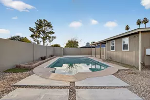 1403 W Palomino Dr, Chandler, AZ 85224 - Photo 25