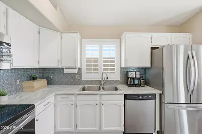 625 W Sagebrush Street, Gilbert, AZ 85233 - Photo 19