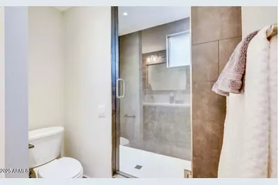 13015 N 62nd Street, Scottsdale, AZ 85254 - Photo 9