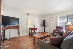 700 E Mesquite Cir, Tempe, AZ 85288 - Photo 9