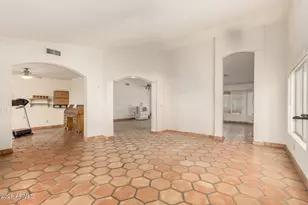 17511 N 85th Dr, Peoria, AZ 85382 - Photo 15