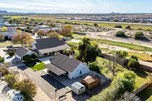 2552 E Ridgewood Ln, Gilbert, AZ 85298 - Photo 7