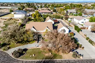 2552 E Ridgewood Ln, Gilbert, AZ 85298 - Photo 73