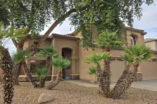 770 S Crosscreek Pl, Chandler, AZ 85225 - Photo 1