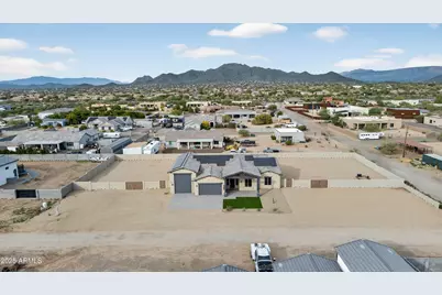 2120 W Tanya Trail, Phoenix, AZ 85086 - Photo 49