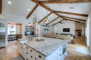 4535 E Calle Ventura, Phoenix, AZ 85018 - Photo 5