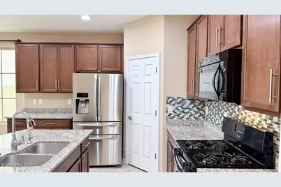 3021 S Sunland Drive, Chandler, AZ 85248 - Photo 15