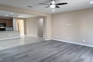 3021 S Sunland Dr, Chandler, AZ 85248 - Photo 3