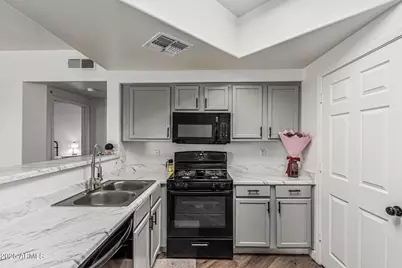 10030 W Indian School Road #255, Phoenix, AZ 85037 - Photo 9