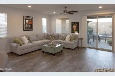 27039 N 75th Drive, Peoria, AZ 85383 - Photo 5