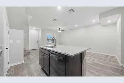 779 E Doral Avenue #102, Gilbert, AZ 85297 - Photo 9