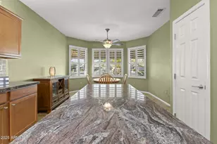 21741 N Black Bear Lodge Dr, Surprise, AZ 85387 - Photo 11