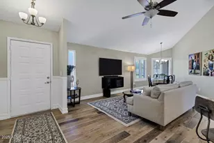 17225 N 16th St, Phoenix, AZ 85022 - Photo 13