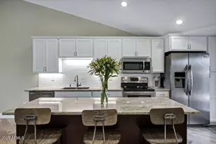 17225 N 16th St, Phoenix, AZ 85022 - Photo 11