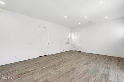 204 E Taurus Place, Chandler, AZ 85249 - Photo 11