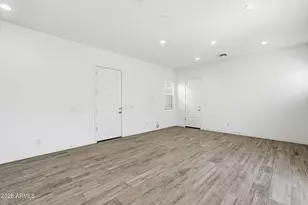 204 E Taurus Pl, Chandler, AZ 85249 - Photo 11