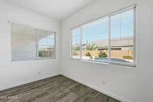204 E Taurus Pl, Chandler, AZ 85249 - Photo 17
