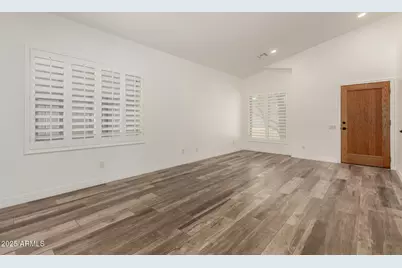 2432 E Cielo Grande Avenue, Phoenix, AZ 85024 - Photo 7