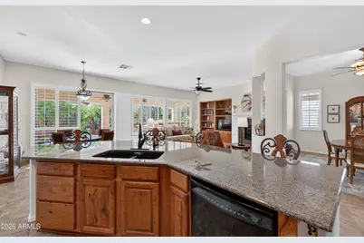 4715 E Carob Drive, Gilbert, AZ 85298 - Photo 9