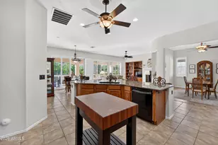 4715 E Carob Dr, Gilbert, AZ 85298 - Photo 7