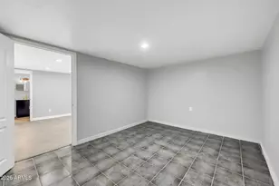 2302 E Yale St, Phoenix, AZ 85006 - Photo 27