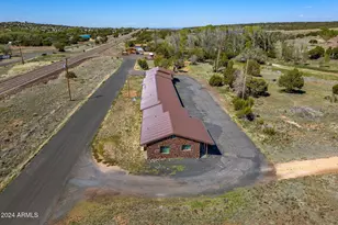 80 Clubhouse Ln, Concho, AZ 85924 - Photo 3