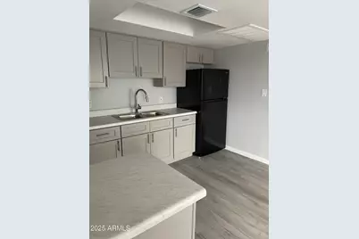 1002 N 25th Place #10, Phoenix, AZ 85008 - Photo 5
