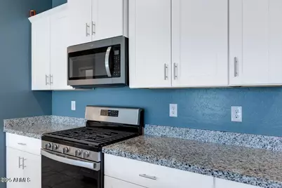 12657 W Orangewood Avenue, Glendale, AZ 85307 - Photo 9