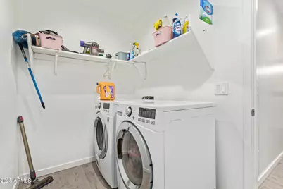 723 E Desert Drive S, Phoenix, AZ 85042 - Photo 29