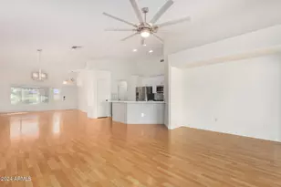 8338 W Paradise Dr, Peoria, AZ 85345 - Photo 11