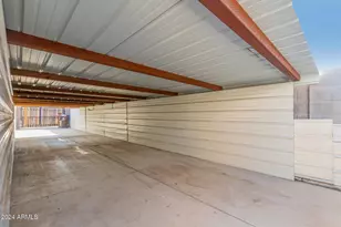 8338 W Paradise Dr, Peoria, AZ 85345 - Photo 41