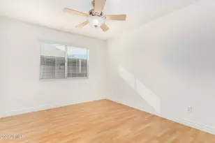 8338 W Paradise Dr, Peoria, AZ 85345 - Photo 31