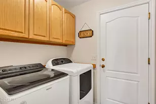 2864 E Pony Ct, Gilbert, AZ 85295 - Photo 17