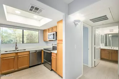 9990 N Scottsdale Road #1030, Paradise Valley, AZ 85253 - Photo 13