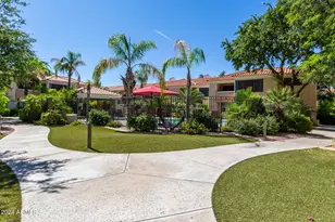 9990 N Scottsdale Rd, Paradise Valley, AZ 85253 - Photo 39