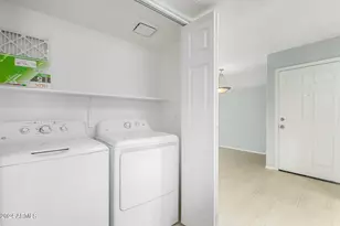 9990 N Scottsdale Rd, Paradise Valley, AZ 85253 - Photo 33