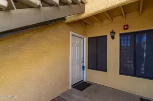 9990 N Scottsdale Rd, Paradise Valley, AZ 85253 - Photo 7