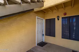 9990 N Scottsdale Rd, Paradise Valley, AZ 85253 - Photo 7