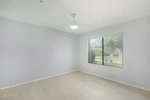 9990 N Scottsdale Rd, Paradise Valley, AZ 85253 - Photo 17