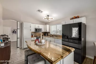 7534 W Georgia Avenue, Glendale, AZ 85303 - Photo 17