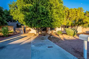 8209 N 6th St, Phoenix, AZ 85020 - Photo 1