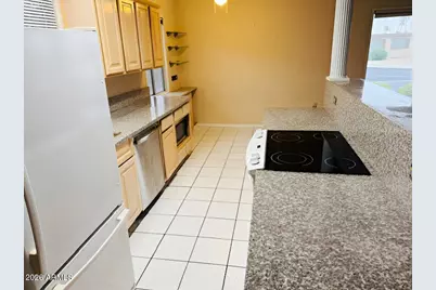 13705 N 98th Avenue #B, Sun City, AZ 85351 - Photo 9