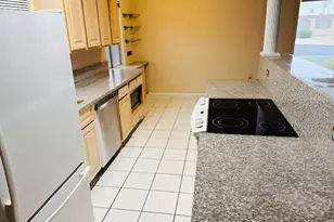 13705 N 98th Ave, Sun City, AZ 85351 - Photo 9