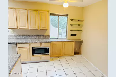13705 N 98th Avenue #B, Sun City, AZ 85351 - Photo 7