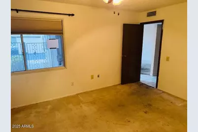 13705 N 98th Avenue #B, Sun City, AZ 85351 - Photo 17