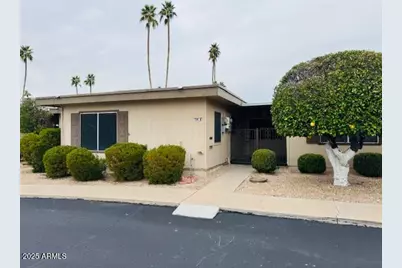 13705 N 98th Avenue #B, Sun City, AZ 85351 - Photo 3