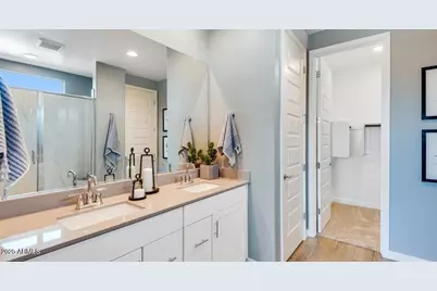 3506 S 176th Drive, Goodyear, AZ 85338 - Photo 9